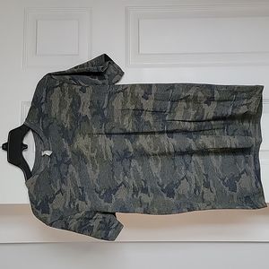 Camo tshirt